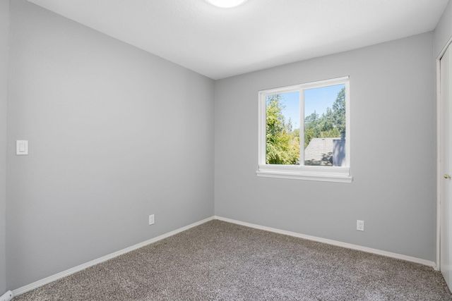 17733 SW Pointe Forest Court, Beaverton, OR 97006