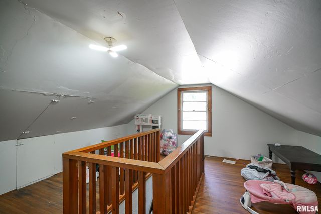 2034 W HUDSON Street, Peoria, IL 61604