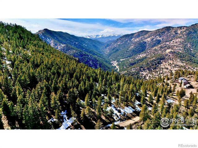 323 Roxbury Drive, Boulder, CO 80302