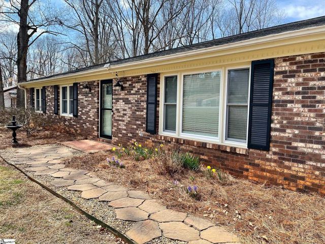 340 Ferndale Drive, Spartanburg, SC 29316