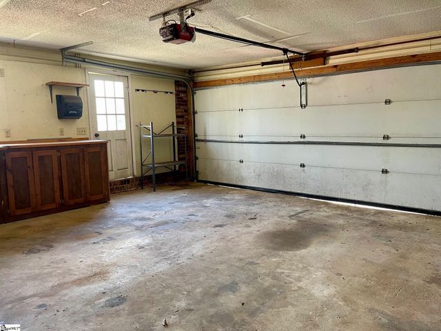 340 Ferndale Drive, Spartanburg, SC 29316