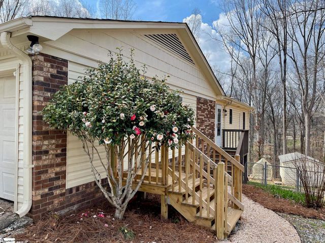 340 Ferndale Drive, Spartanburg, SC 29316