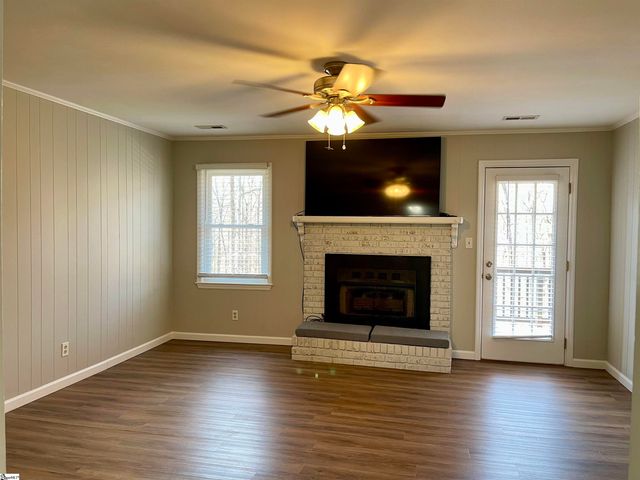 340 Ferndale Drive, Spartanburg, SC 29316