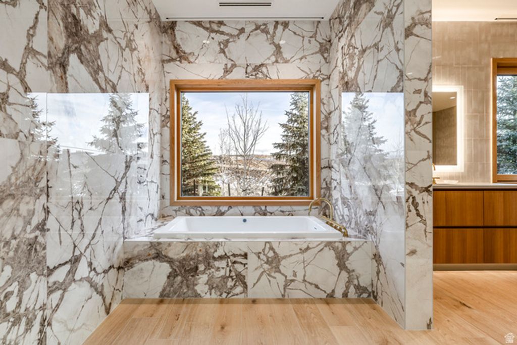 Image 19 of property listing at 5857 GOLF CLUB LINK, Park City, UT 84098