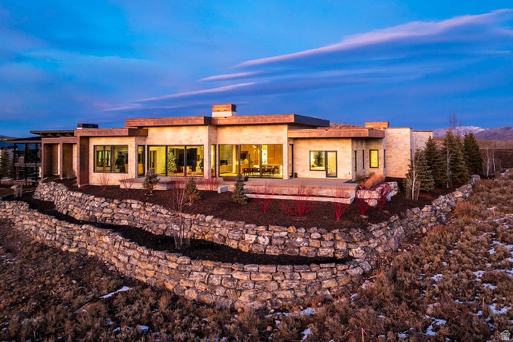 Image 35 of property listing at 5857 GOLF CLUB LINK, Park City, UT 84098