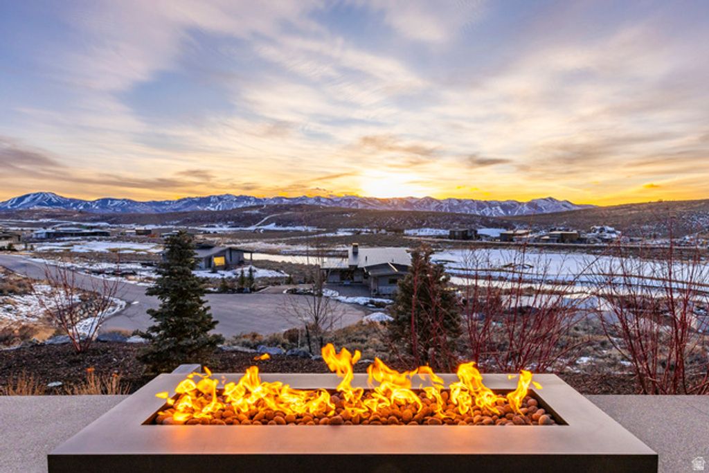 Image 9 of property listing at 5857 GOLF CLUB LINK, Park City, UT 84098