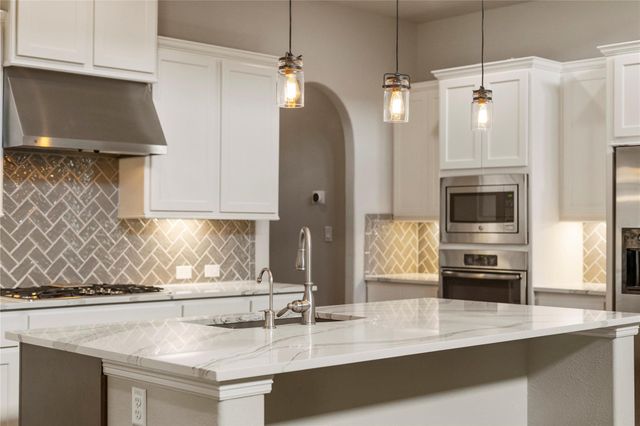 9811 Mount Shasta, Missouri City, TX 77459