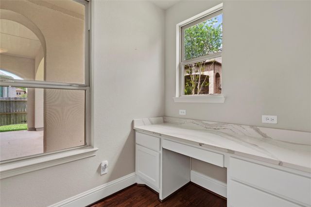 9811 Mount Shasta, Missouri City, TX 77459