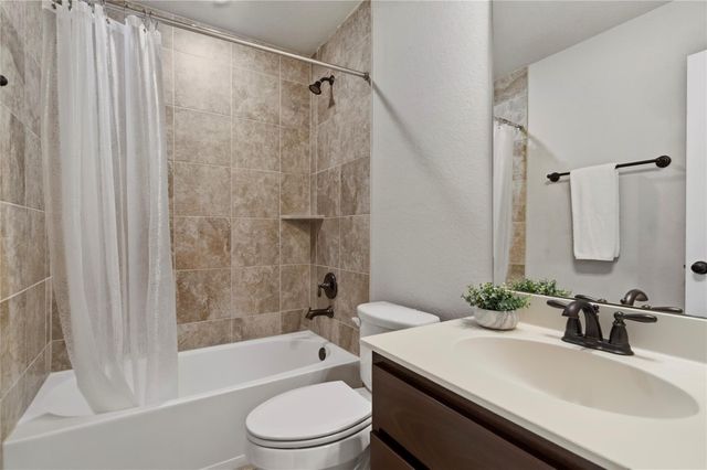 9811 Mount Shasta, Missouri City, TX 77459