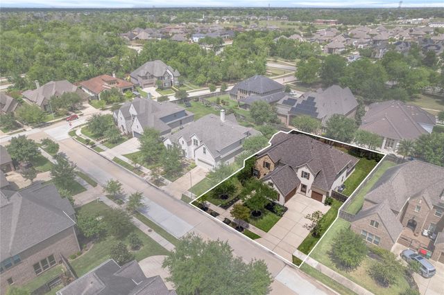 9811 Mount Shasta, Missouri City, TX 77459