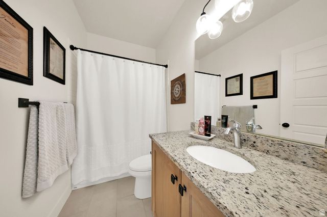 1686 N EMERALD DR, Layton, UT 84040