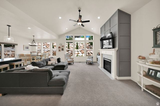 1686 N EMERALD DR, Layton, UT 84040