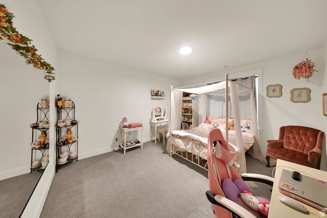 1686 N EMERALD DR, Layton, UT 84040