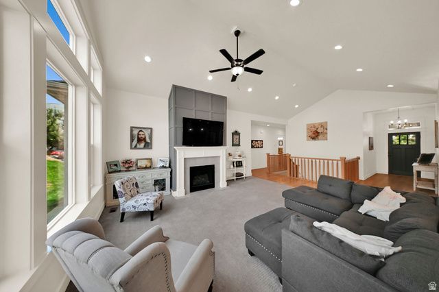 1686 N EMERALD DR, Layton, UT 84040