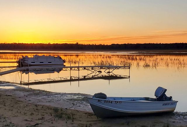 108 Warren Avenue, East Tawas, MI 48730