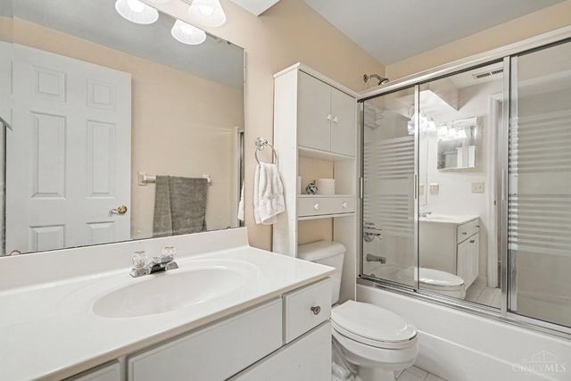 5844 Bayou Court, Green Twp, OH 45248