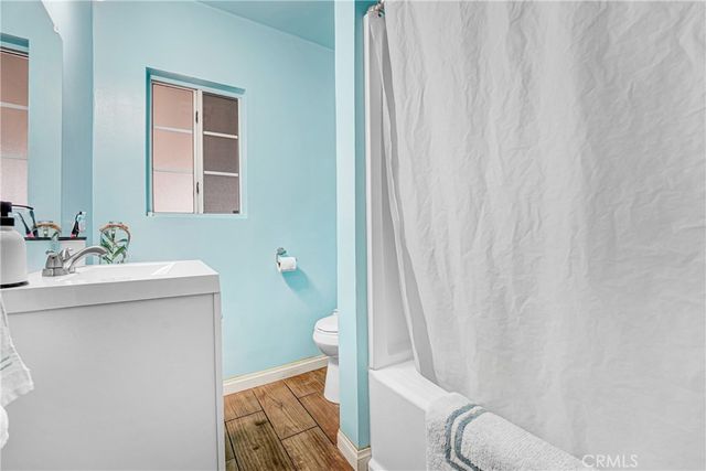 21006 Cohasset Street, Canoga Park, CA 91303