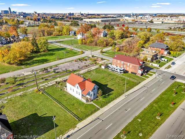 1973 E Grand Boulevard, Detroit, MI 48211