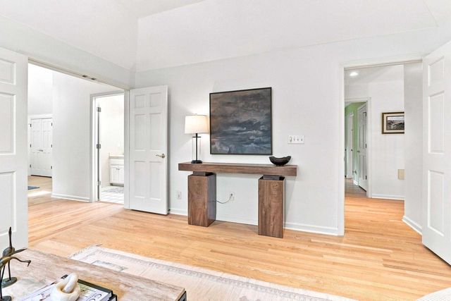 10105 N Parkside COURT, Mequon, WI 53092