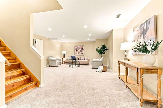 10105 N Parkside COURT, Mequon, WI 53092