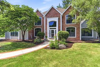 10105 N Parkside COURT, Mequon, WI 53092