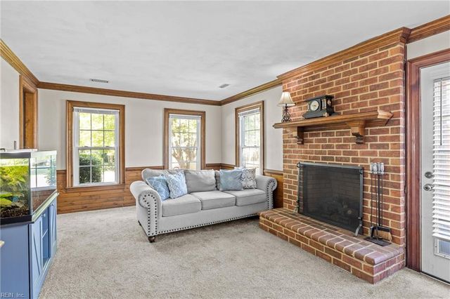 1201 Plantation Lakes CIR, Chesapeake, VA 23320