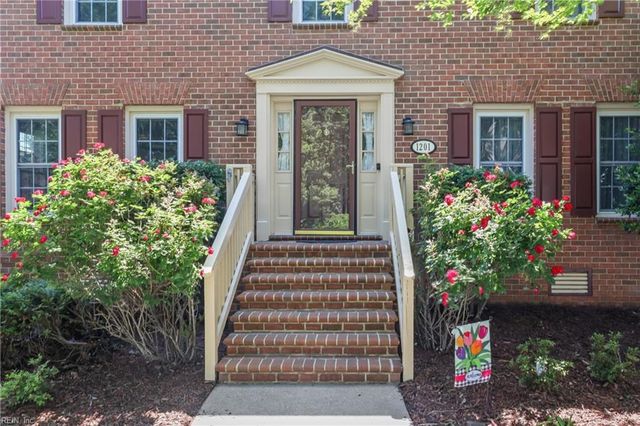 1201 Plantation Lakes CIR, Chesapeake, VA 23320
