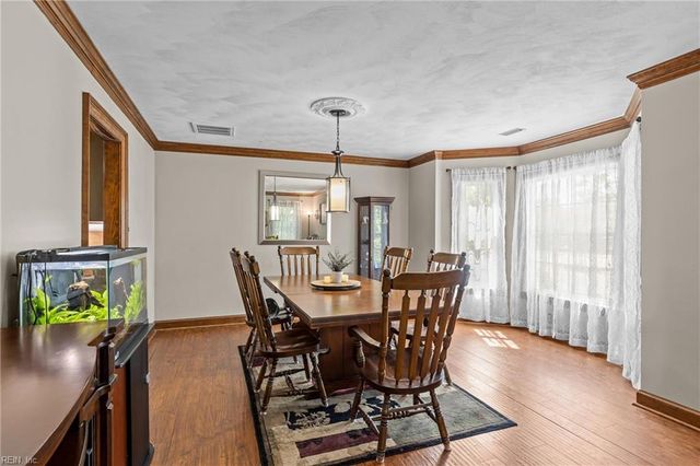 1201 Plantation Lakes CIR, Chesapeake, VA 23320