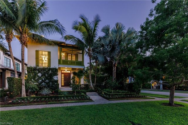 912 9th AVE S, Naples, FL 34102