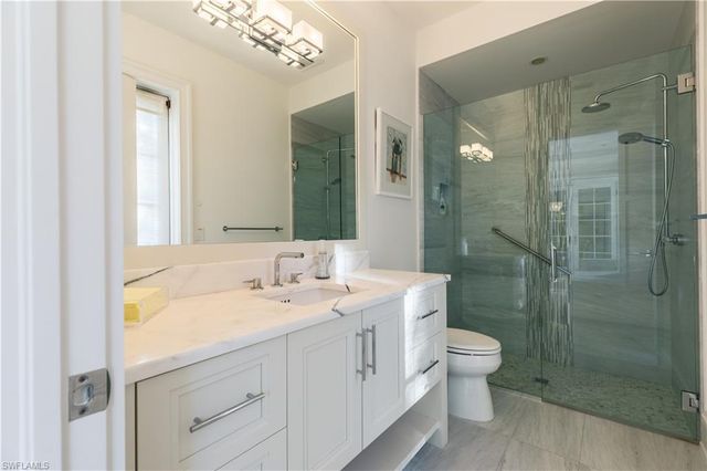 912 9th AVE S, Naples, FL 34102