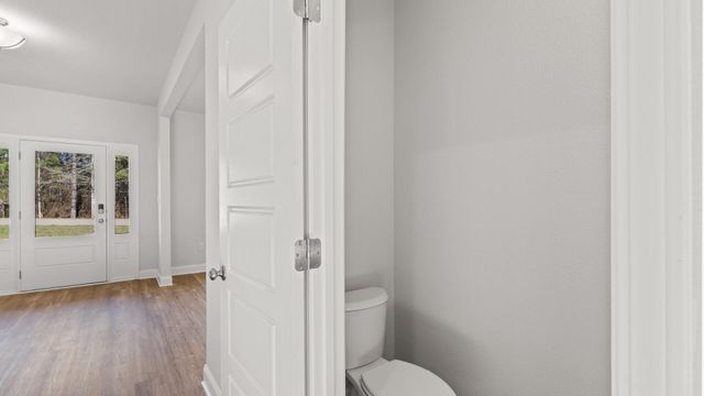 8 Bristol, Hattiesburg, MS 39402