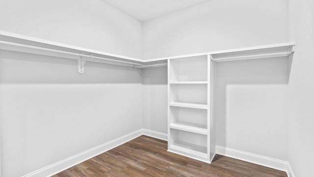 8 Bristol, Hattiesburg, MS 39402