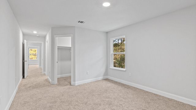 8 Bristol, Hattiesburg, MS 39402