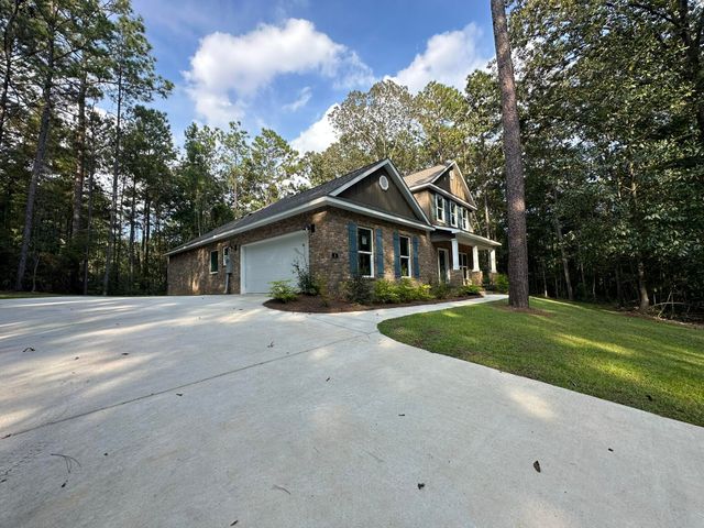 8 Bristol, Hattiesburg, MS 39402