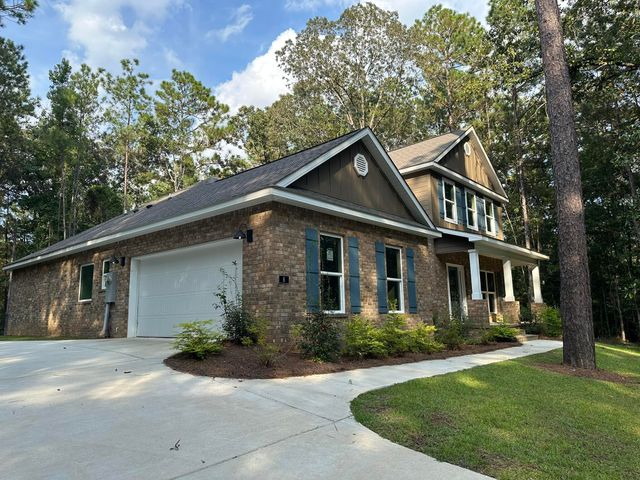 8 Bristol, Hattiesburg, MS 39402