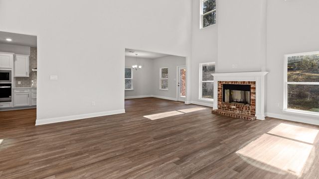 8 Bristol, Hattiesburg, MS 39402