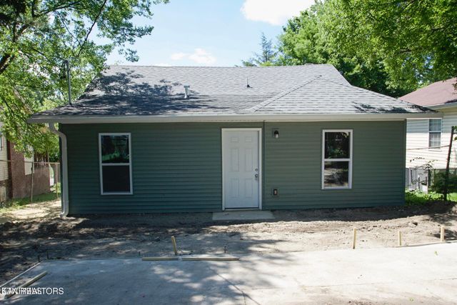 2404 Jefferson Ave, Knoxville, TN 37917