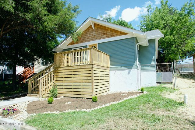 2404 Jefferson Ave, Knoxville, TN 37917