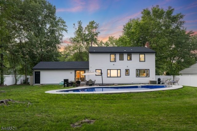 17 New England Dr, Parsippany-troy Hills Twp., NJ 07034