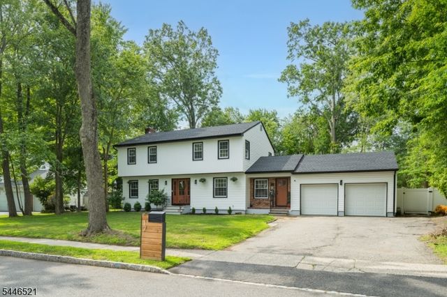 17 New England Dr, Parsippany-troy Hills Twp., NJ 07034