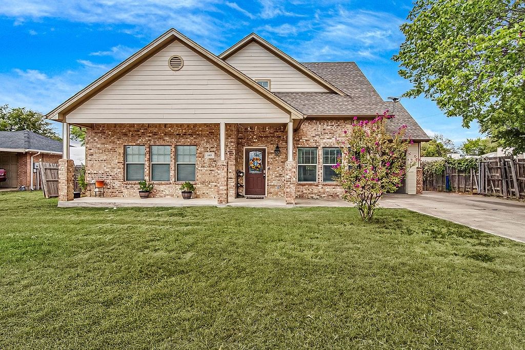 105 Water Lane, Crowley, TX 76036 — exterior