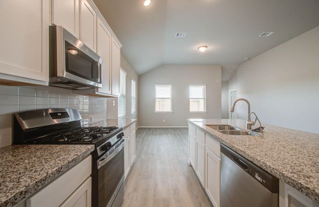 8430 Moonlight Bay Circle, Baytown, TX 77523