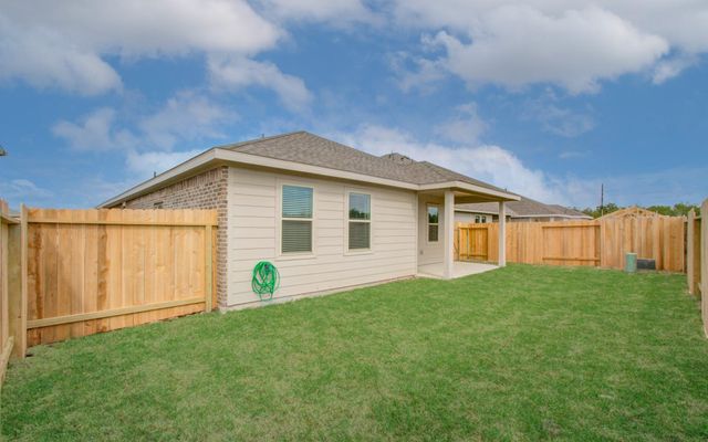 8430 Moonlight Bay Circle, Baytown, TX 77523