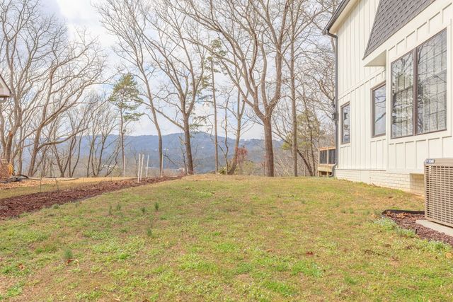 432 Castle Road, Dalton, GA 30720