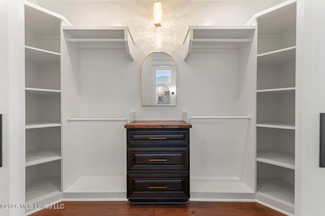 423 S Girard Avenue, Long Beach, MS 39560