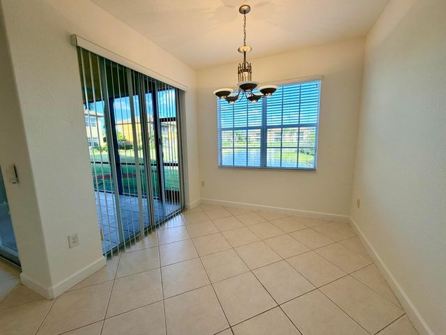 8290 NW 128th Lane 38-b, Parkland, FL 33076