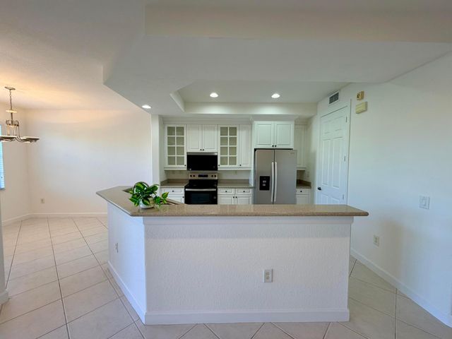 8290 NW 128th Lane 38-b, Parkland, FL 33076