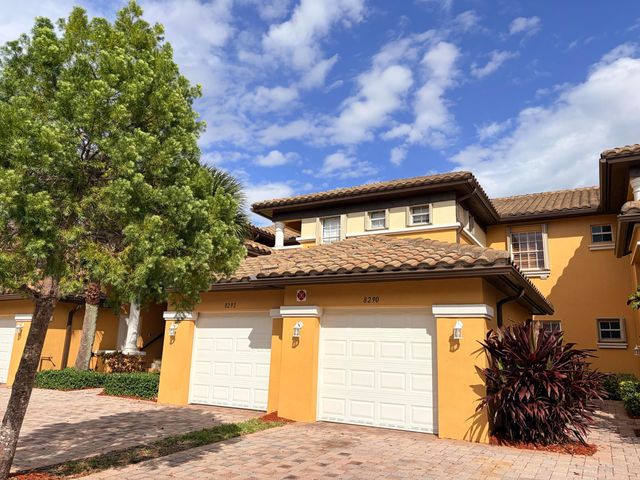 8290 NW 128th Lane 38-b, Parkland, FL 33076