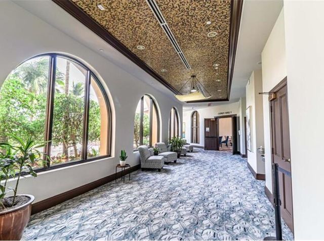 8290 NW 128th Lane 38-b, Parkland, FL 33076