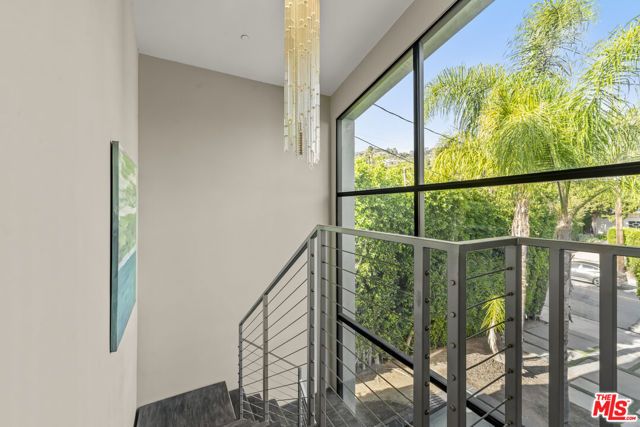 1847 Coldwater Canyon Drive, Beverly Hills, CA 90210